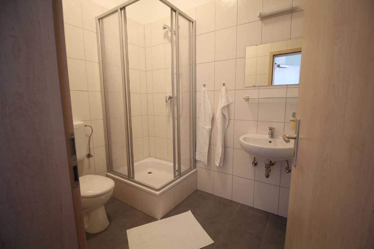 Kutterfisch Kajueten Direkt Im Stadthafen Apartment ซาสนิทซ์ ภายนอก รูปภาพ